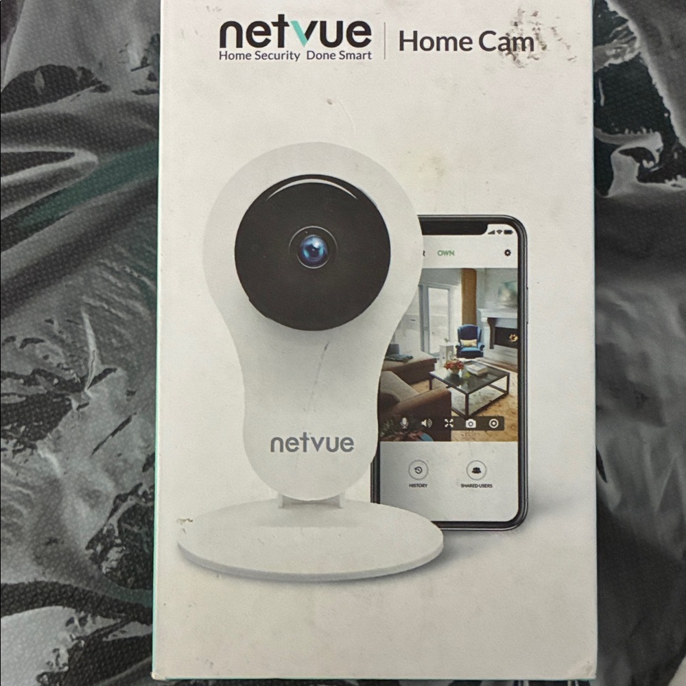 Netvue Home Cam in White and Black